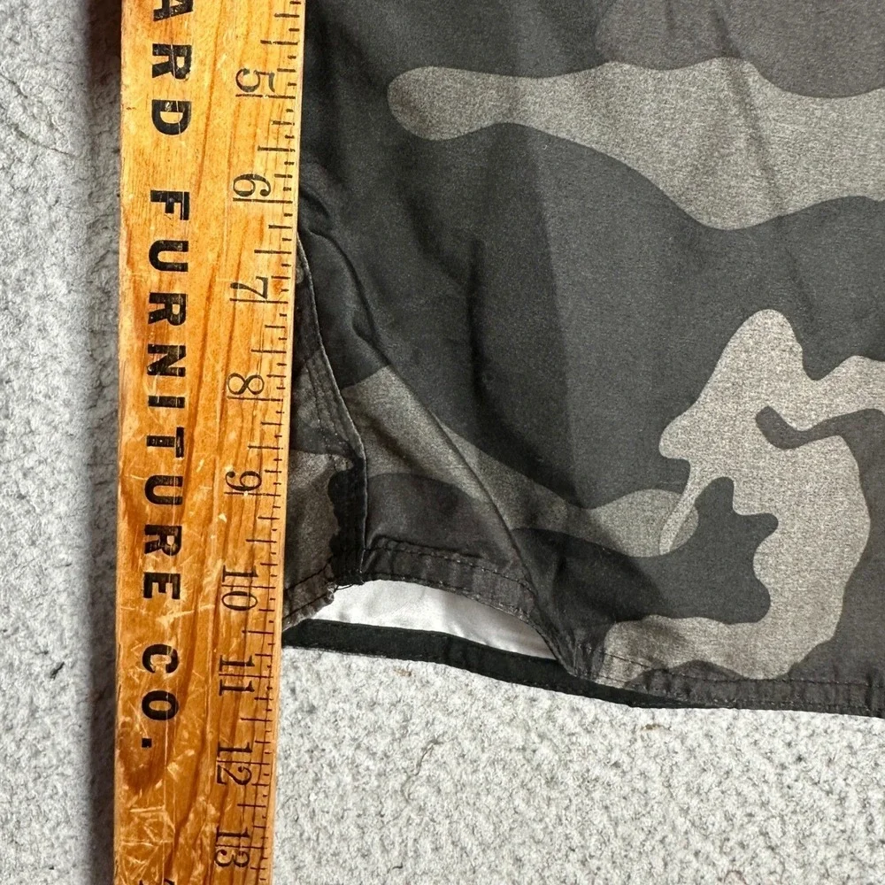 No Fear Swim Trunks Mens Large Grey Camo Mesh Lined Cargo Drawstring Boardshorts
